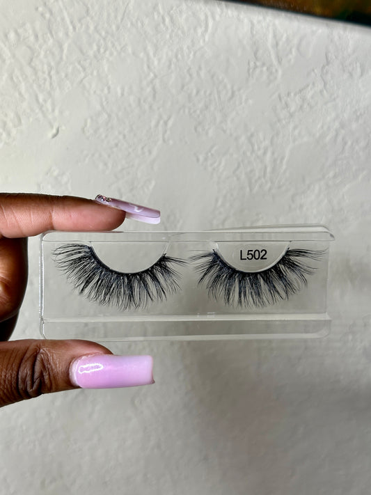 Natural Gal Short Lashes